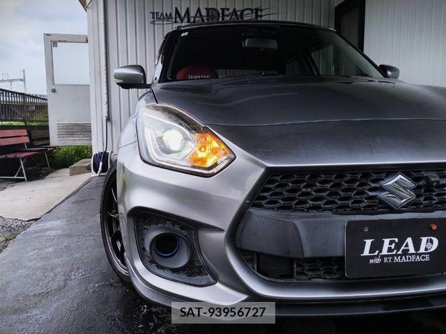 Suzuki SWIFT 2018-06 8629192-27