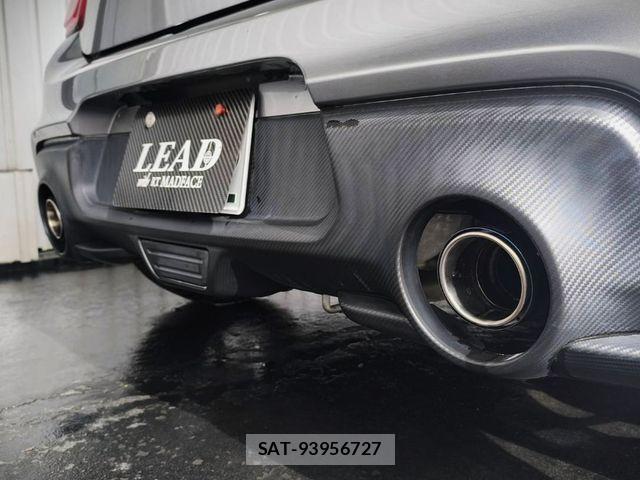 Suzuki SWIFT 2018-06 8629192-28