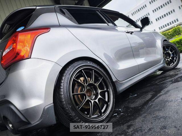 Suzuki SWIFT 2018-06 8629192-29