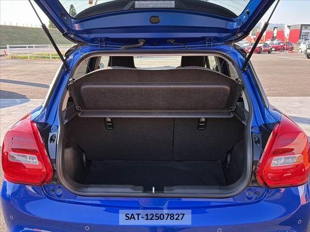 Suzuki SWIFT 2025-11 8661855-19