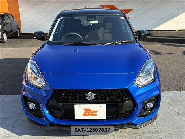 Suzuki SWIFT 2025-11 8661855-8