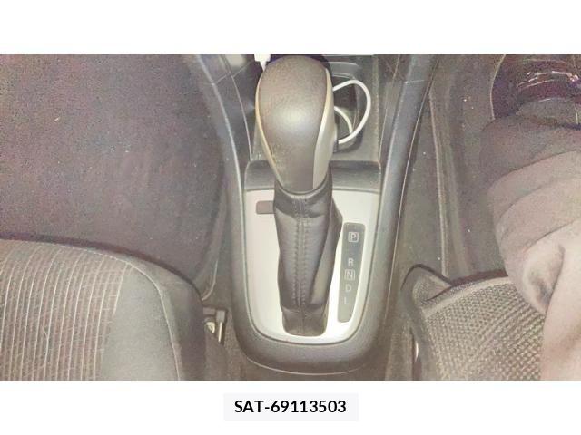 Suzuki SWIFT 2014-09 8661867-17