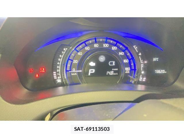 Suzuki SWIFT 2014-09 8661867-18