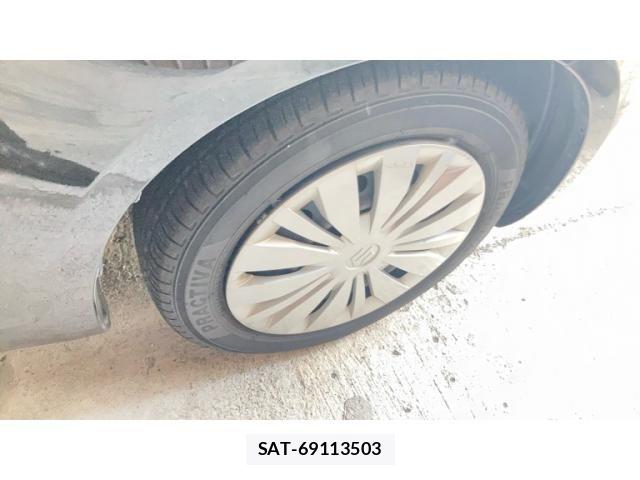Suzuki SWIFT 2014-09 8661867-8