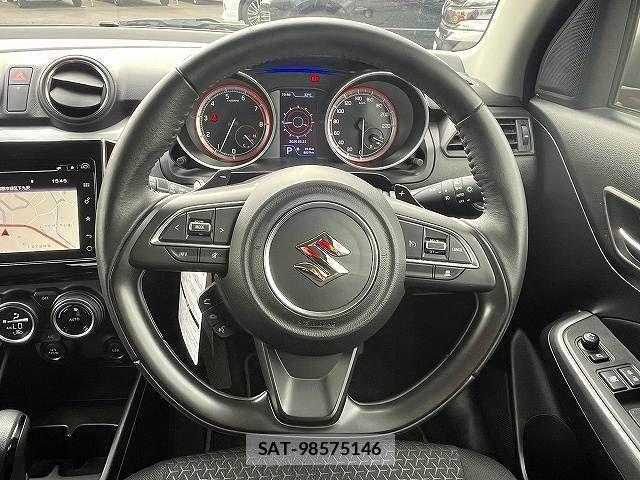 Suzuki SWIFT 2017-05 8661869-10