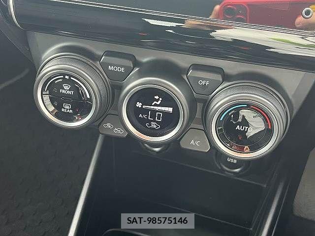 Suzuki SWIFT 2017-05 8661869-16