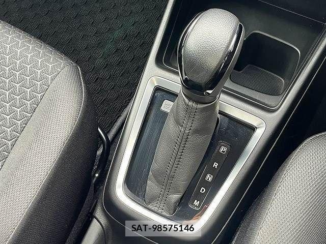 Suzuki SWIFT 2017-05 8661869-17