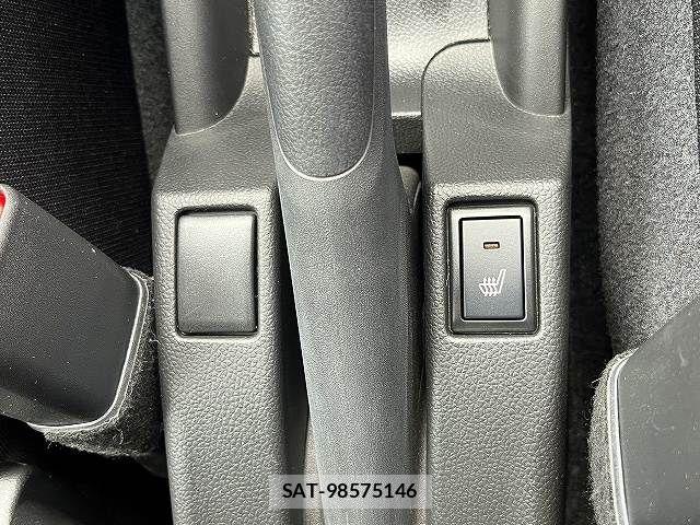 Suzuki SWIFT 2017-05 8661869-24