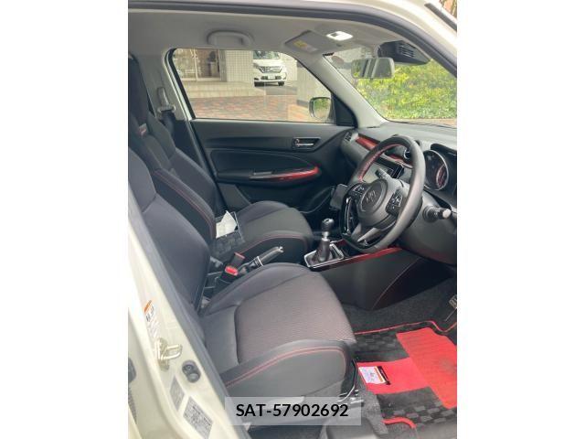 Suzuki SWIFT 2023-10 8661862-12