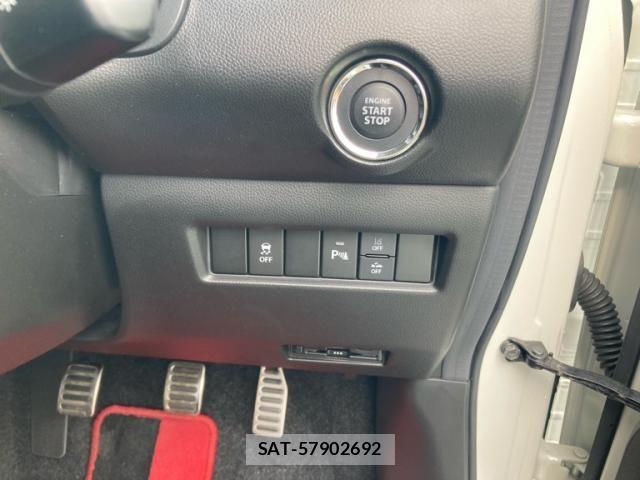 Suzuki SWIFT 2023-10 8661862-14