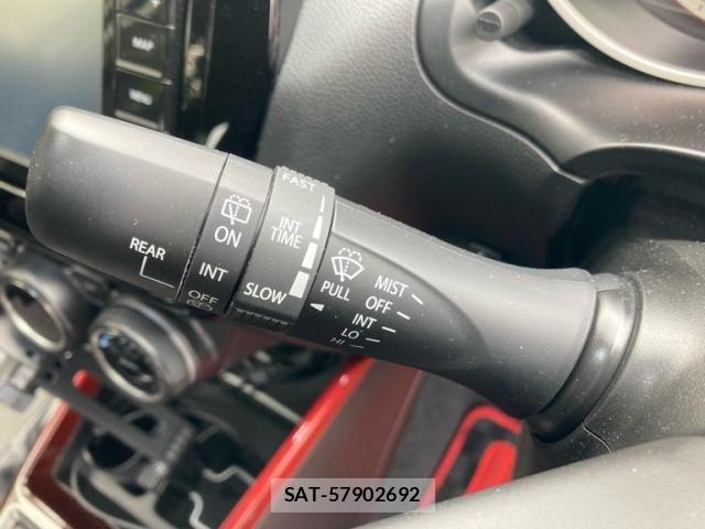 Suzuki SWIFT 2023-10 8661862-25