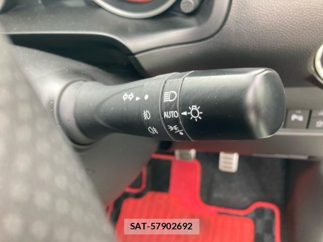 Suzuki SWIFT 2023-10 8661862-26