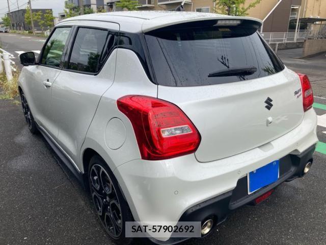 Suzuki SWIFT 2023-10 8661862-3