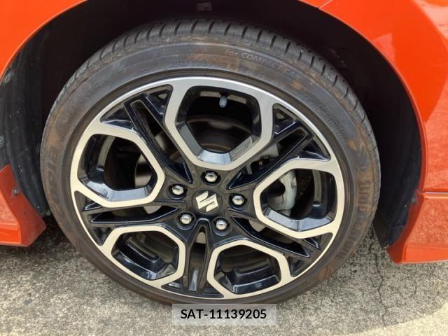 Suzuki SWIFT 2023-06 8661863-5