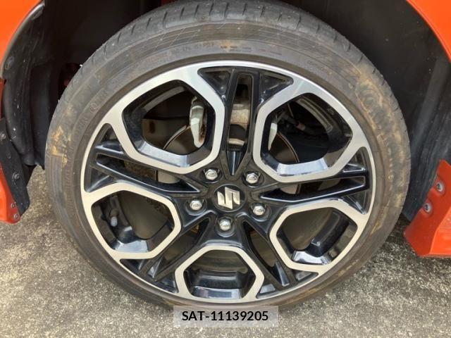 Suzuki SWIFT 2023-06 8661863-6
