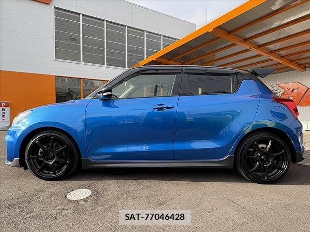 Suzuki SWIFT 2024-10 8661864-11