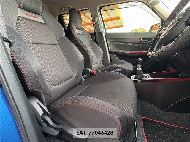 Suzuki SWIFT 2024-10 8661864-15