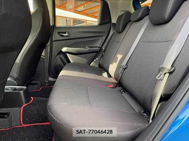 Suzuki SWIFT 2024-10 8661864-18
