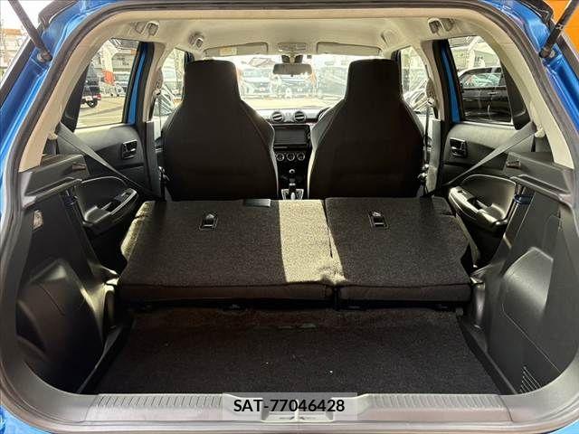 Suzuki SWIFT 2024-10 8661864-20
