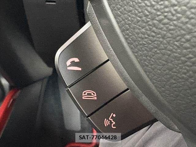 Suzuki SWIFT 2024-10 8661864-23