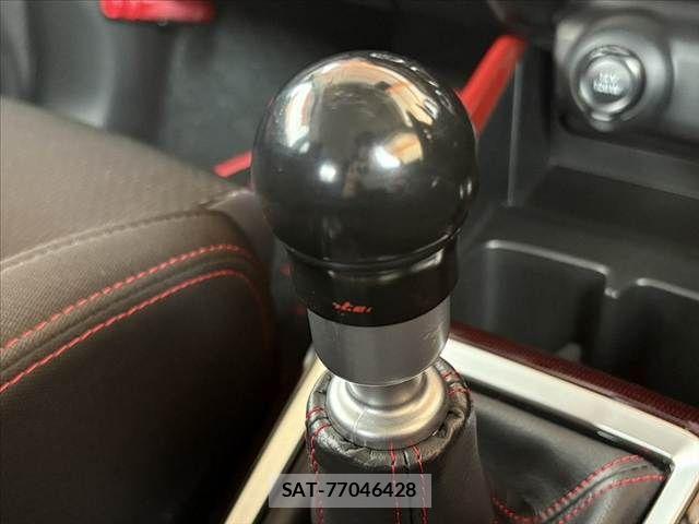 Suzuki SWIFT 2024-10 8661864-2