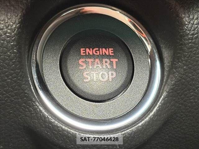 Suzuki SWIFT 2024-10 8661864-5