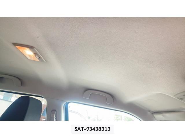 Suzuki SWIFT 2013-12 8661868-9