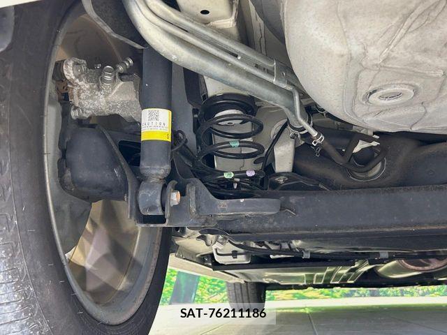 Suzuki SWIFT 2021-12 8666996-19