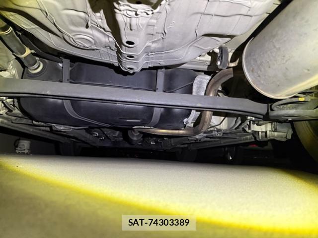 Suzuki SWIFT 2015-02 8667001-12