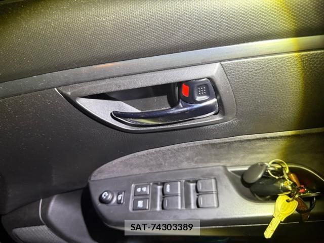 Suzuki SWIFT 2015-02 8667001-16