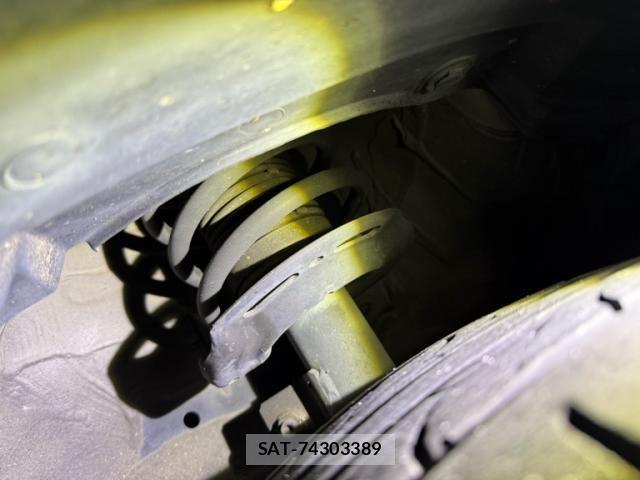 Suzuki SWIFT 2015-02 8667001-5