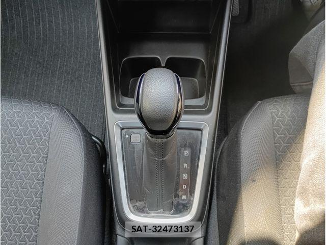 Suzuki SWIFT 2019-07 8686708-16
