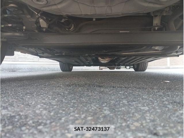 Suzuki SWIFT 2019-07 8686708-20