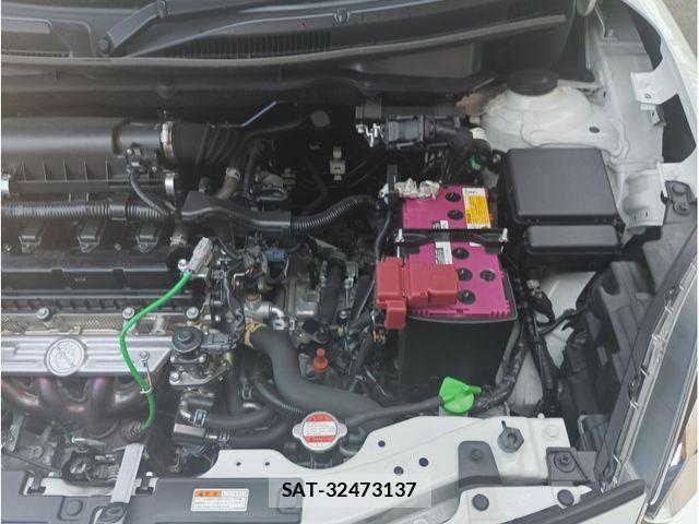 Suzuki SWIFT 2019-07 8686708-29