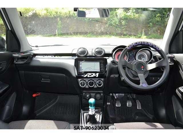 Suzuki SWIFT 2022-08 8686702-16