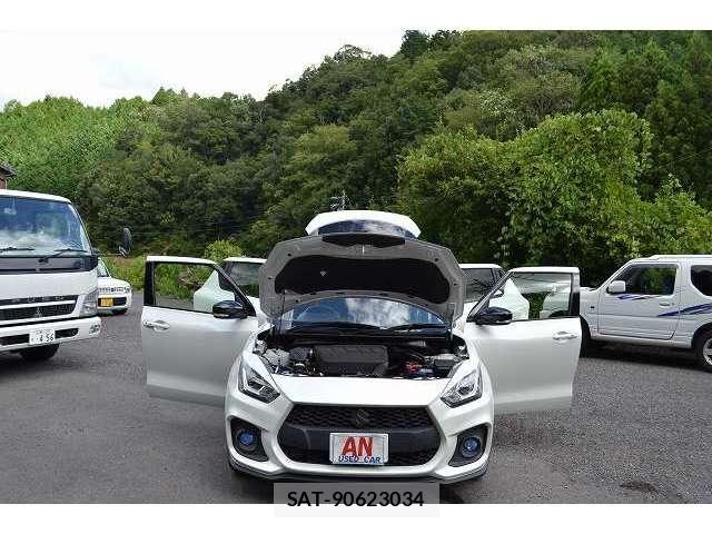 Suzuki SWIFT 2022-08 8686702-23