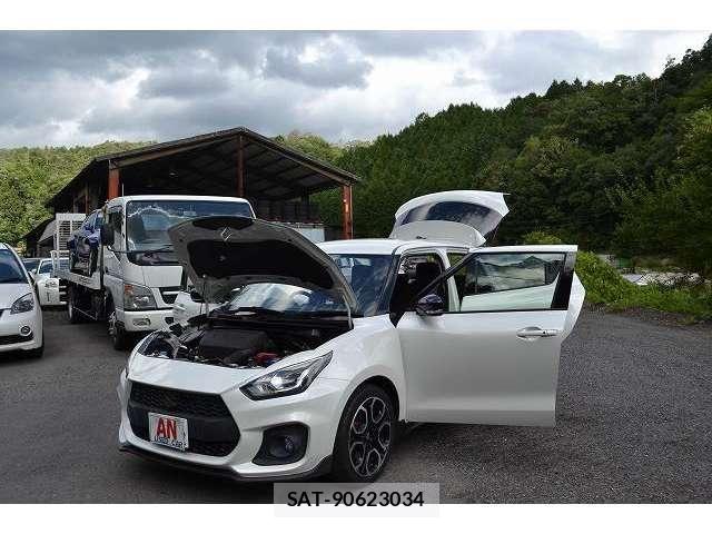 Suzuki SWIFT 2022-08 8686702-24