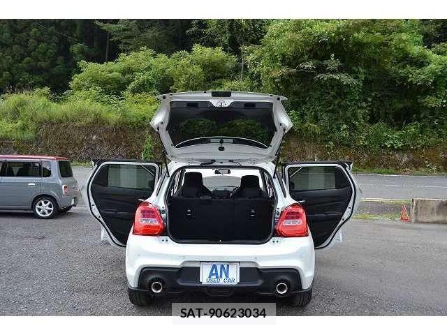 Suzuki SWIFT 2022-08 8686702-26