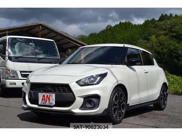Suzuki SWIFT 2022-08 8686702-3