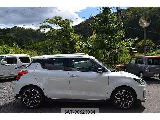 Suzuki SWIFT 2022-08 8686702-8