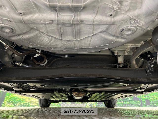 Suzuki SWIFT 2025-05 8686705-19