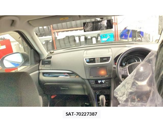 Suzuki SWIFT 2013-10 8746197-12
