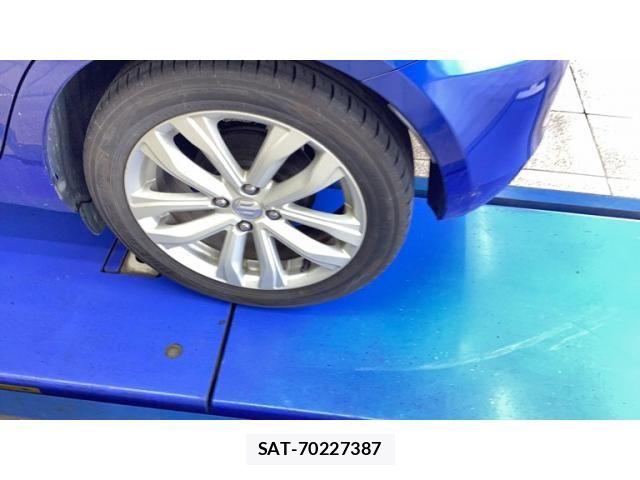 Suzuki SWIFT 2013-10 8746197-17