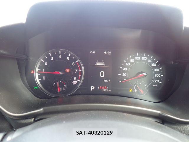 Suzuki SWIFT 2024-06 8746170-12