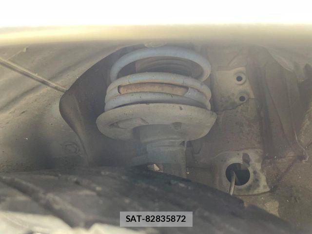 Suzuki SWIFT 2017-01 8746188-19