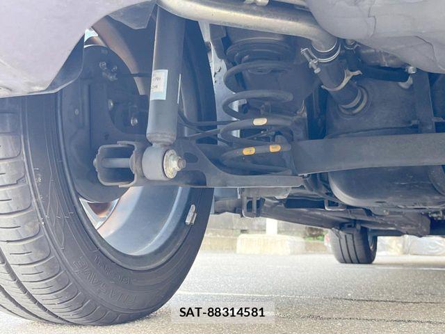 Suzuki SWIFT 2016-10 8746190-19