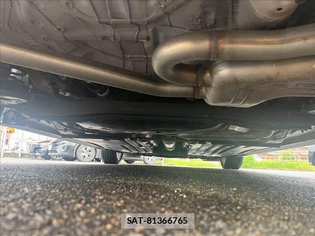 Suzuki SWIFT 2020-08 8746184-29