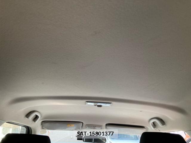 Suzuki SWIFT 2013-10 8746199-16