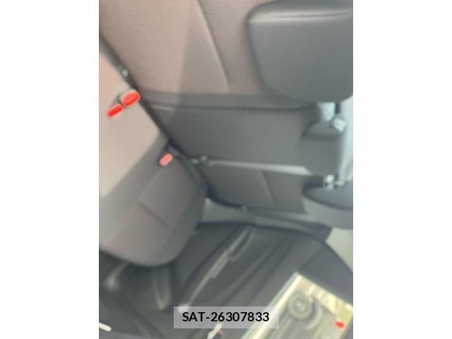 Suzuki SWIFT 2022-02 8746172-11