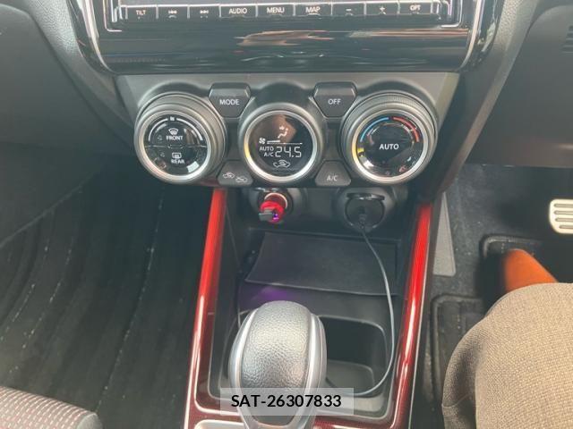 Suzuki SWIFT 2022-02 8746172-19